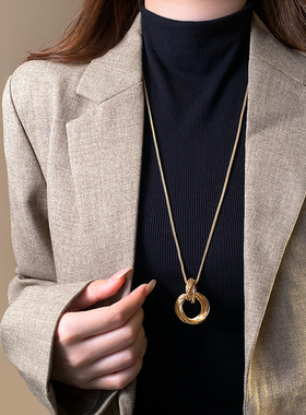 古婷金色多层缠绕圆环项链高级感