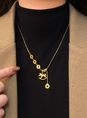 古婷新中式钱币小马项链高级感