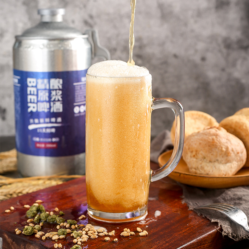 青岛精酿原浆啤酒2升聚会团圆畅饮拉格黄啤10天鲜活短保顺丰发货