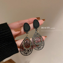 Silver needle hollowed-out flower pattern drop retro earrings South Korean temperament Exaggerated Ear Pendant Small Crowdmetal Lukewarm Wind Ear Accessories