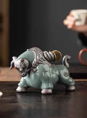 中式生肖牛招财茶宠茶玩摆件创意牛气冲天哥窑可养吉祥物桌面装饰