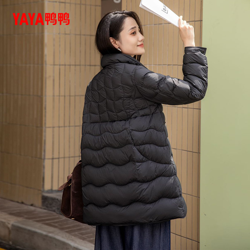 鸭鸭2024年冬季新款单排扣衬衫领轻薄羽绒服女中长款气质休闲宽松