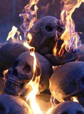 新款万圣节烧烤火堆摆件陶瓷火烧骷髅头聚会鬼屋惊悚恐怖氛围装饰