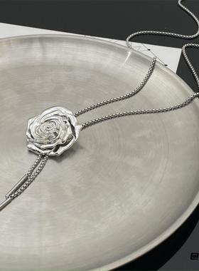 秋冬优雅蝴蝶锁骨链不掉色闪钻项链配饰大气金属腰链蝴蝶结晚礼服