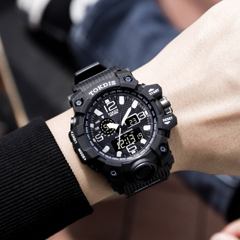 多功能青少年运动学生男孩电子表 uea国产腕表