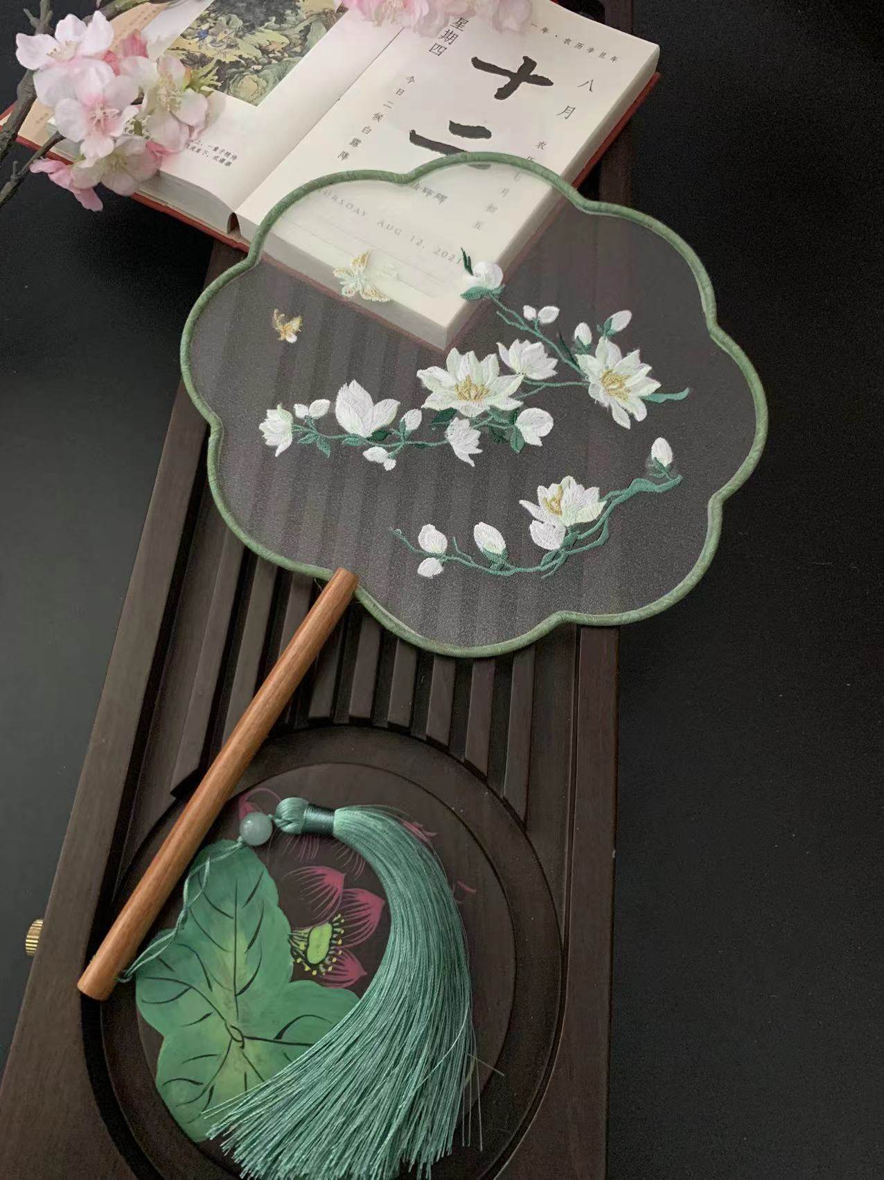 古风扇子中国古风刺绣团扇夏季复古代汉服旗袍走秀舞蹈苏绣圆形女