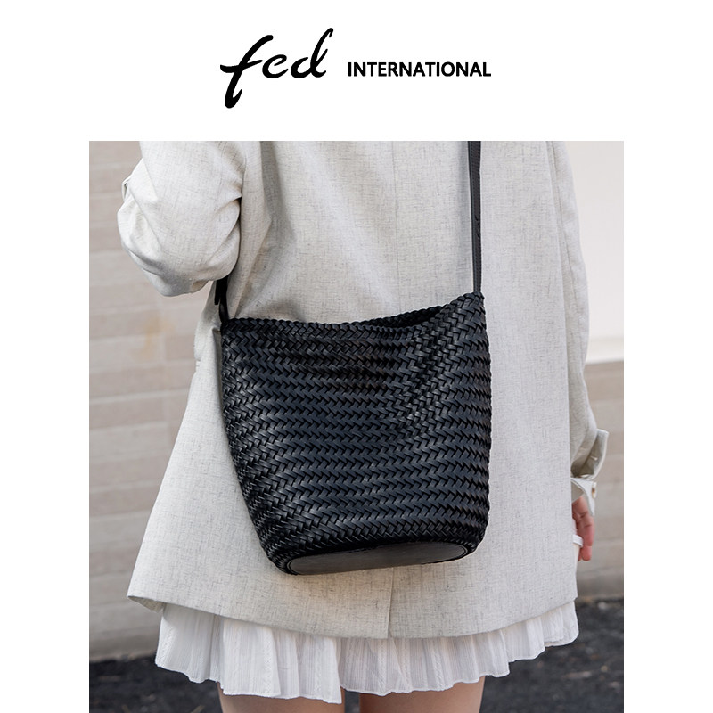 fed树膏牛皮手工编织包腋下包托特包单肩包水桶包子母包BFA9534,淘宝优惠券,粉丝福利购,淘宝优惠卷