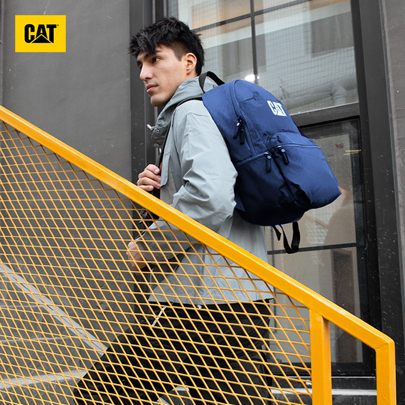 CAT双肩包男休闲15.6寸电脑大容量背包