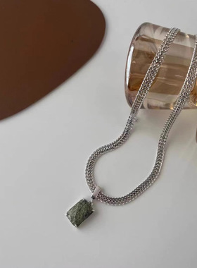 韩国东大门青苔石项链女时尚个性气质百搭高级感简约锁骨链颈链潮