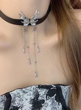 黑色蝴蝶项链2023新款爆款气质锁骨链高级感小众颈链choker配饰女