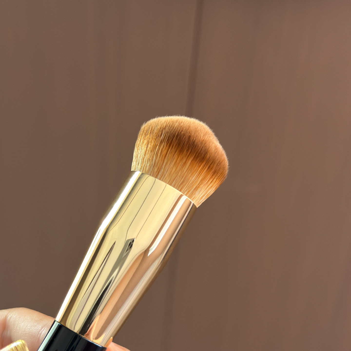 欧纪娜小金砖同款粉底刷圆头粉底液刷便携无痕不吃粉沧州化妆刷,淘宝优惠券,粉丝福利购,淘宝优惠卷