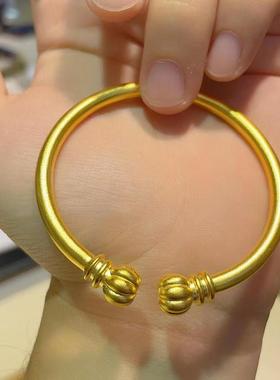南瓜头女足金包银手镯