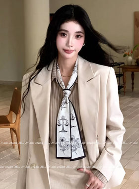 休闲风白色花卉长条系脖丝巾领巾