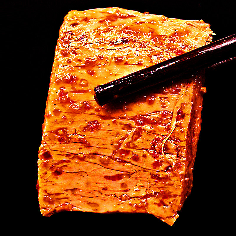 张奇龙独门拉丝爽黑鸭味手撕品辣条 张奇龙素肉