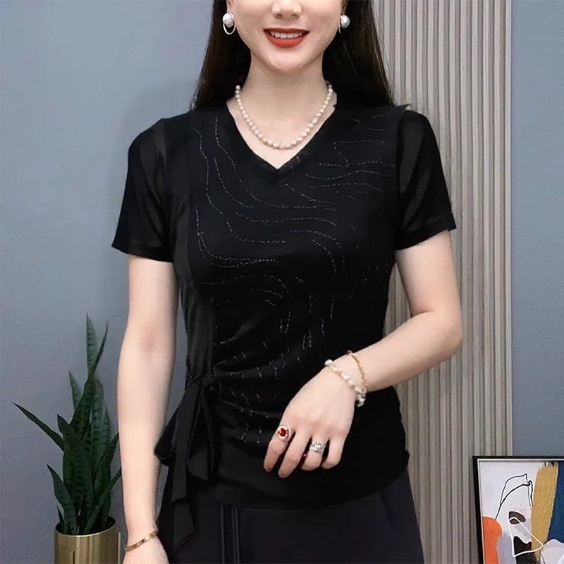 2025女士短袖V领T恤衫夏季中年妈妈烫钻洋气宽松大码显瘦减龄小衫,淘宝优惠券,粉丝福利购,淘宝优惠卷