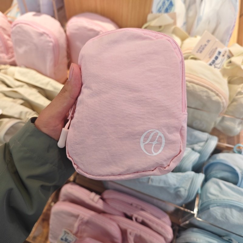 MINISO飞行家系列旅行洗漱包衣物收纳袋收纳包扩容双肩包名创优品,淘宝优惠券,粉丝福利购,淘宝优惠卷