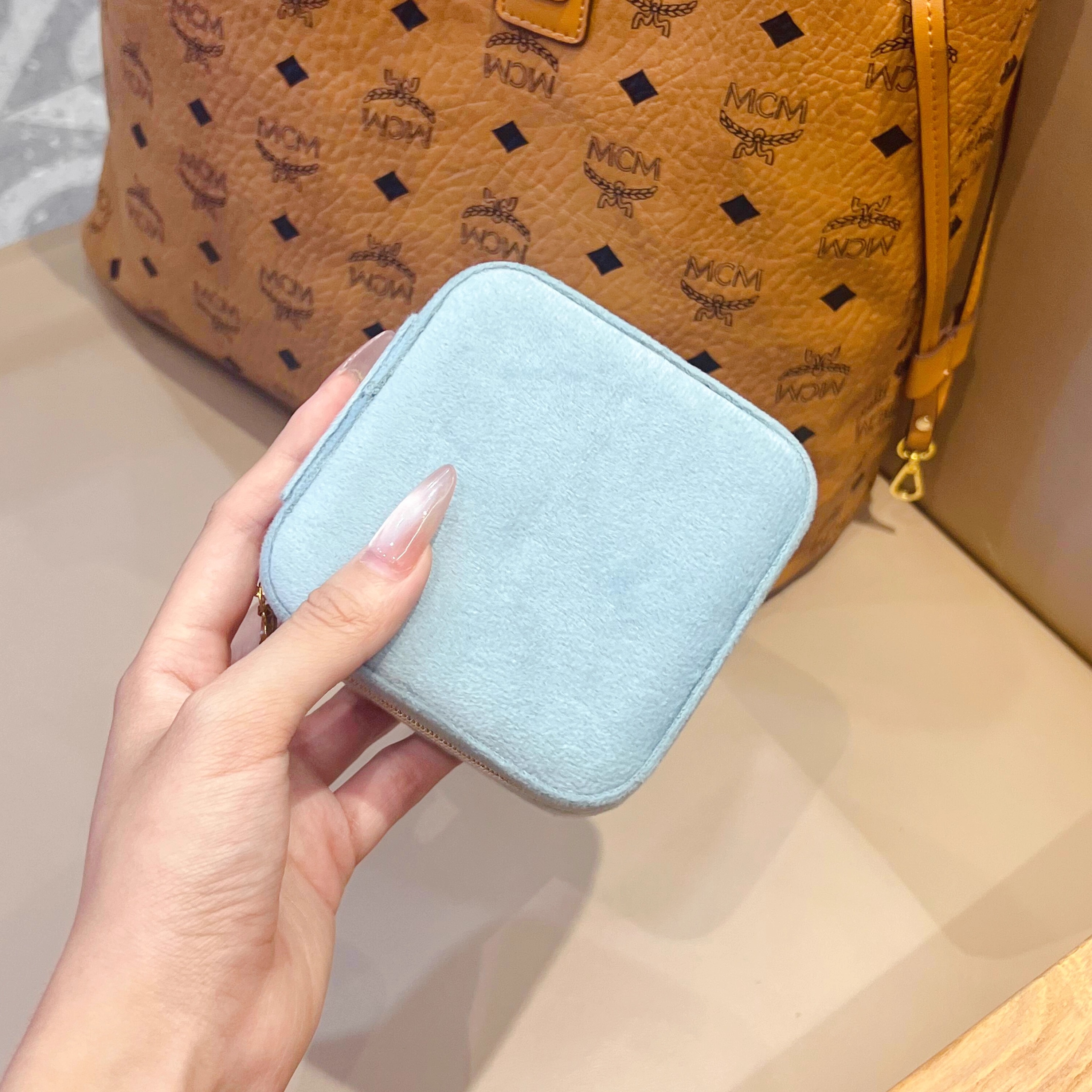 首饰盒珠宝黄金项链戒指小型便捷精致收纳盒轻奢高级感防氧化丝绒 - 图1