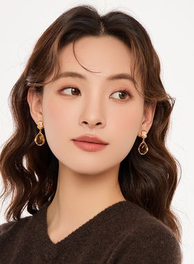 「橄榄枝」复古虎眼石耳环方圆脸高级感蚊香盘耳夹女无耳洞耳饰
