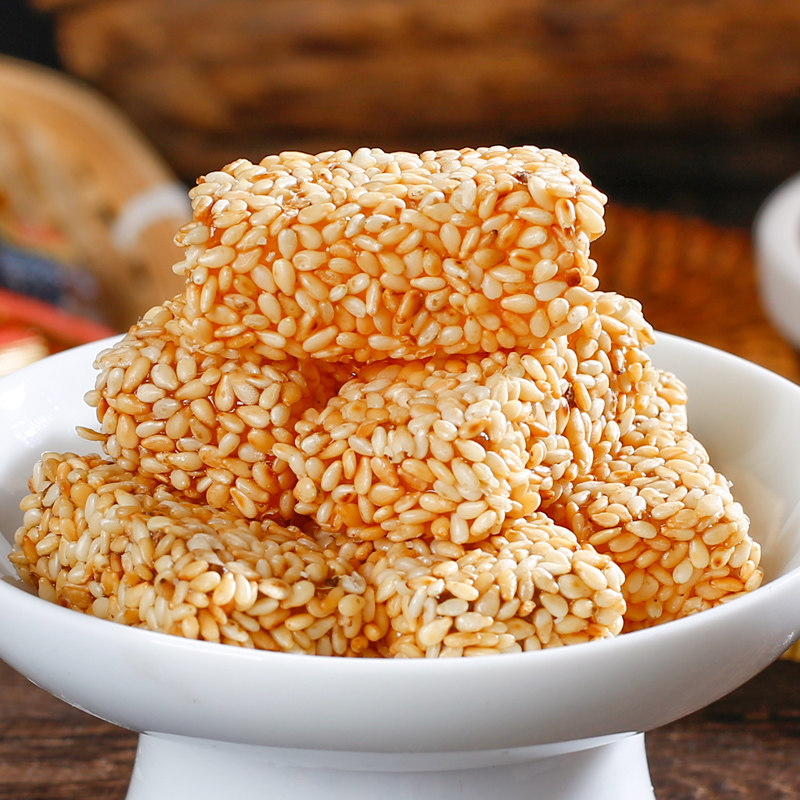 圣福记 牛皮糖芝麻软糖黑白芝麻糖山东特产老式糖果188g/袋,淘宝优惠券,粉丝福利购,淘宝优惠卷