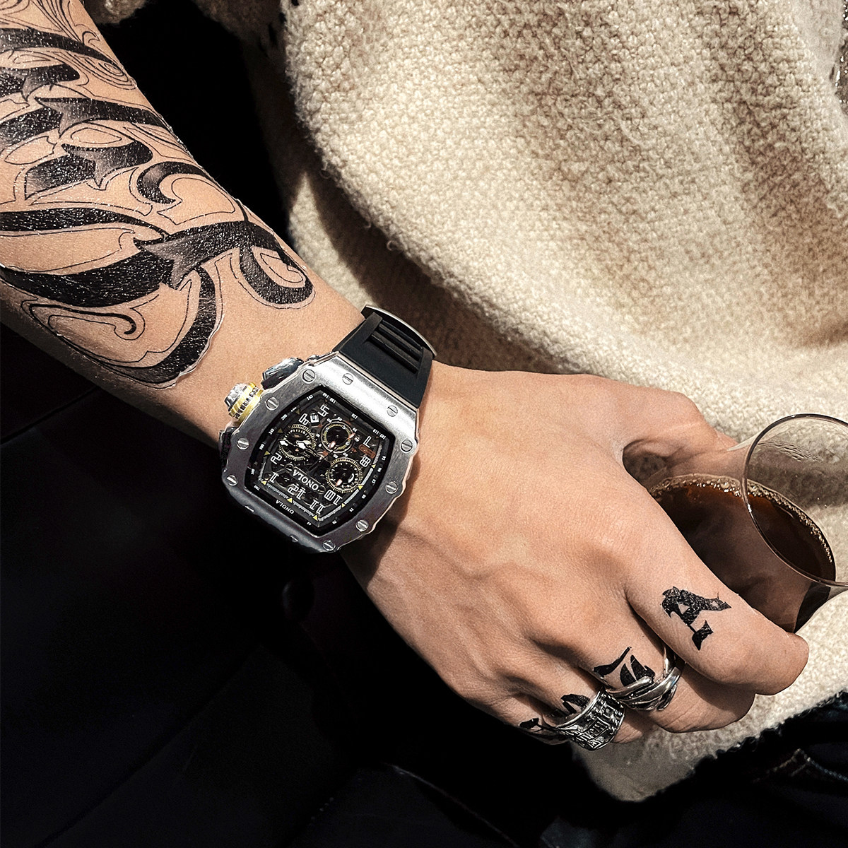 理查德男虫洞概念机械瑞士机械表 迪洛希国产腕表