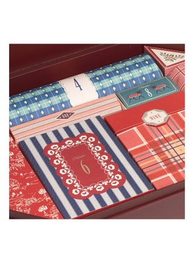Papier 24 DAY ADVENT CALENDAR 倒数日历  葡萄酒色 秋冬新品RE