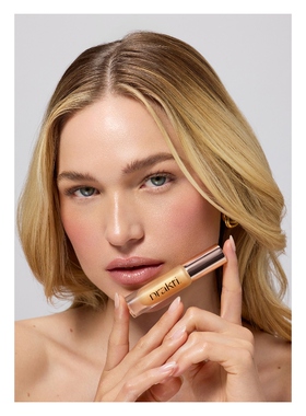 Prakti KHUSHIKISS NOURISHING LIP OIL 唇油REVOLVE小