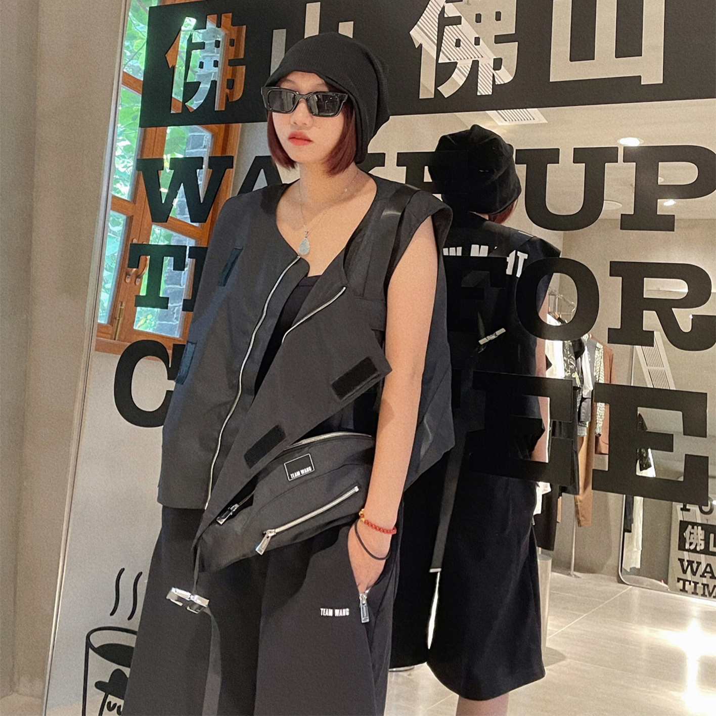 TEAM WANG 新品王嘉尔同款字母印花宽松休闲高级感男女纯棉七分裤 - 图2