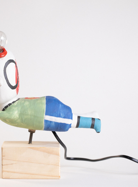 Earth Republic作品：超人男孩 泰国艺术家 装饰灯