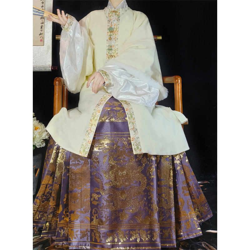 梦桑塔冬季毛呢披袄长外套汉服明制大码对襟保暖白色织金马面现货,淘宝优惠券,粉丝福利购,淘宝优惠卷