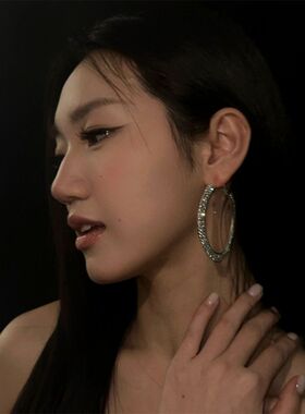 Younger Lady欧美ins风双排满钻大圈耳圈气质时尚百搭辣妹耳环潮