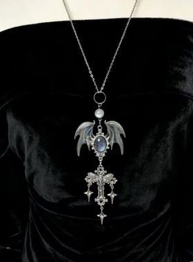 哥特恶魔亚文化蝙蝠十字架原创颈链项链毛衣大号翅膀lolita项链