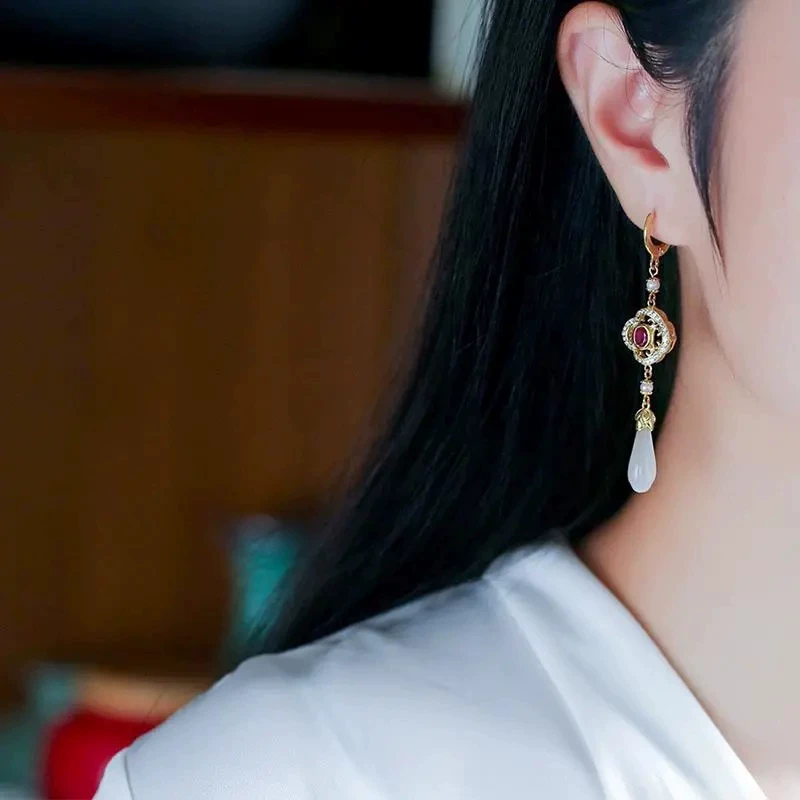 Earrings white jade, orchid, 925 sample silver, with gem