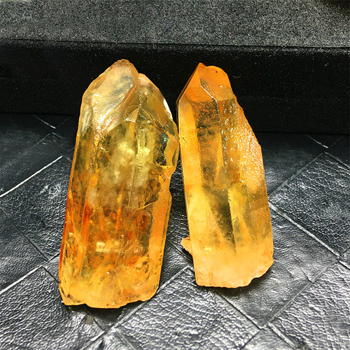 黄水晶　原石　石柱 巴西天然黄水晶原石柱未打磨单尖双头六棱柱彩虹原矿家居装饰摆件_虎窝淘