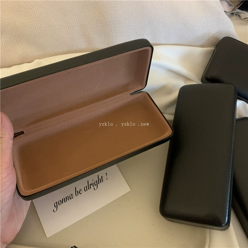 Матовые универсальные ретро черные солнцезащитные очки подходит для мужчин и женщин на солнечной энергии, коробка для хранения, изысканный стиль