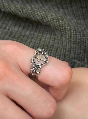 恶魔角 爱心十字架 小众暗黑朋克哥特 男女潮酷开口戒指
