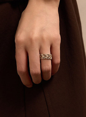 冷淡风吟缕沉吟镂空雕花戒指女轻