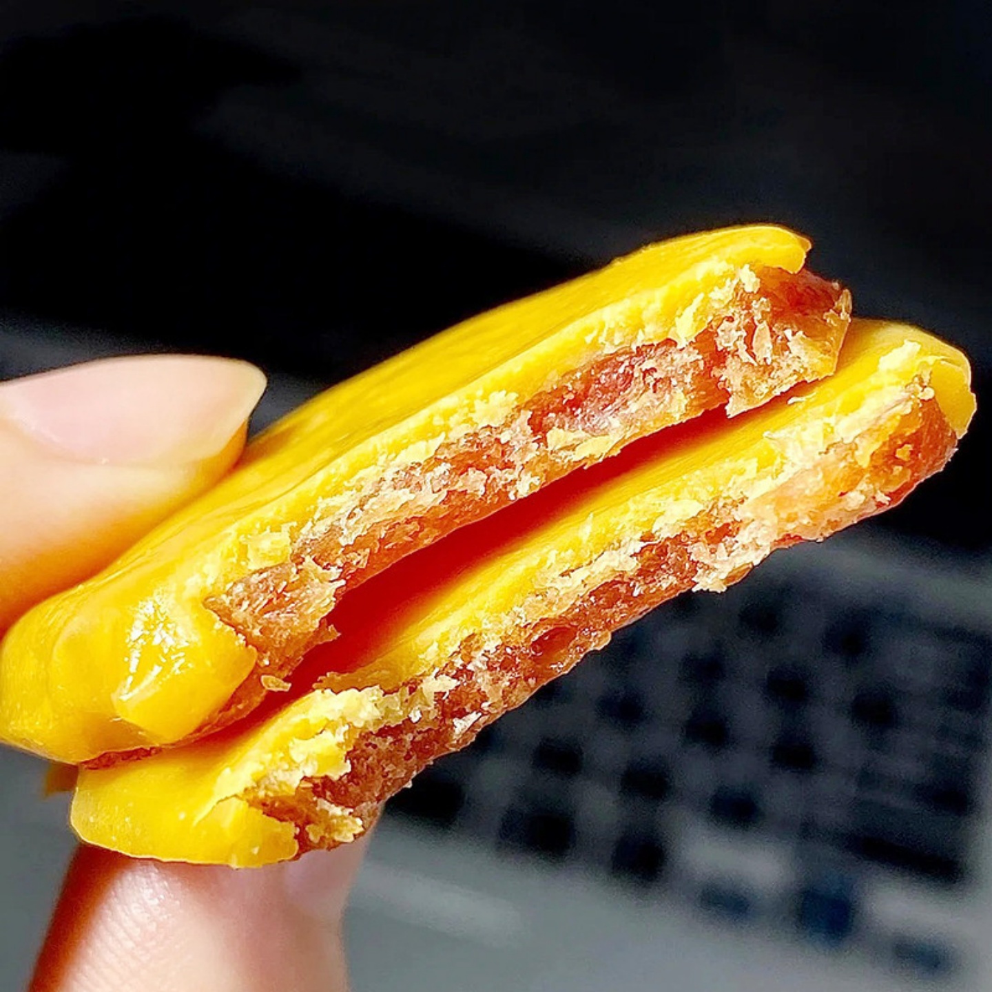 Cheesy pork jerky, high-protein jerky, ready-to-eat snacks to relieve cravings, rich in meat flavor