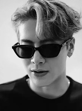 复古猫眼墨镜男高级感痞帅2026新款百搭太阳眼镜开车专用防紫外线