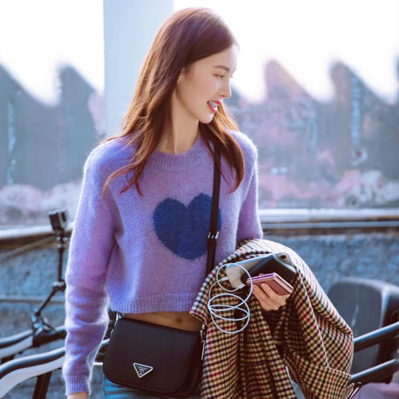 金晨徐璐明星同款毛衣女韩版春秋新款紫色爱心短款宽松长袖针织衫