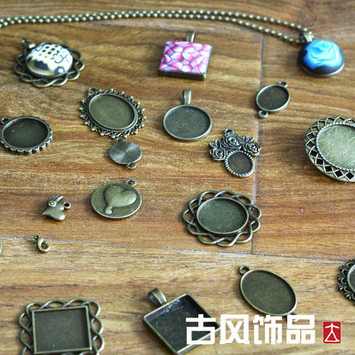 【老店清仓/满百包邮】常用古铜底托耳钩配件个性软陶设计相结合 - 图1