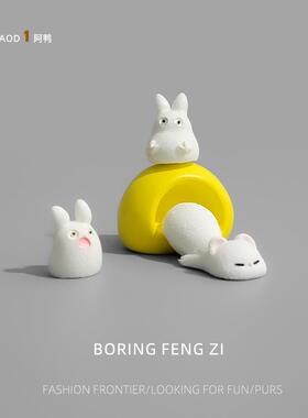 无聊了创意可爱小雪貂公仔摆件
