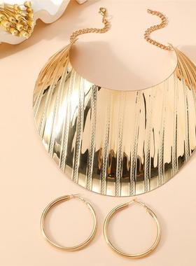 chokernlawomjys夸张合