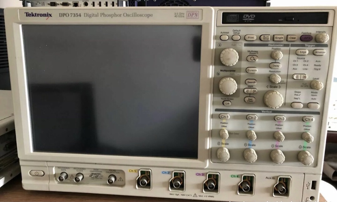 回收 销售 TEKTRONIX泰克 DPO7254/C  DPO7354/C 数字示波器 - 图2
