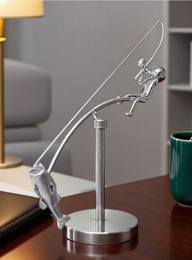 渔夫钓鱼人金属平衡摆件创意减压玩具办公桌面小铁人不倒翁礼物