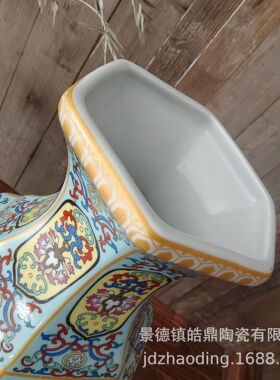 批发景德镇陶瓷花瓶仿古粉彩花鸟六方瓶家居客厅插花器工艺品摆件