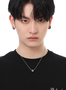 VOYAGE转运吊坠钛钢设计感项链