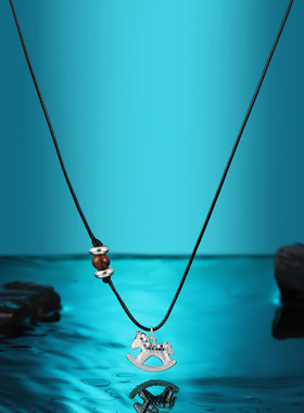 小马吊坠长款钛钢项链女款毛衣链