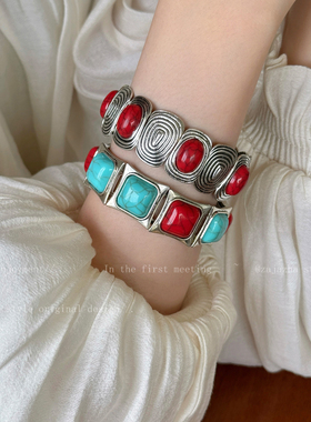 拒绝单调~复古做旧绿松石手镯