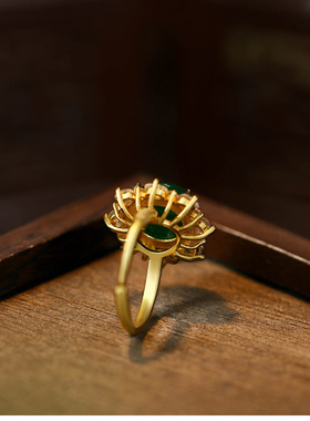 新中式复古天然帝王绿玉髓戒指