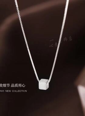 同款设计爆款小众女项链